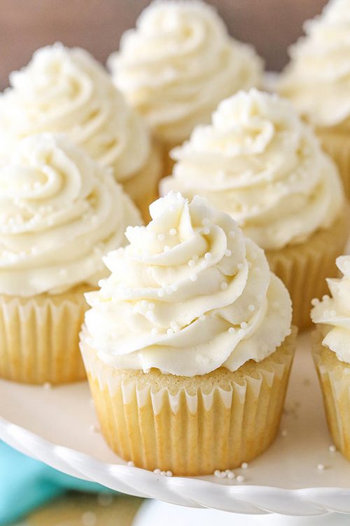 vanilla cupcake